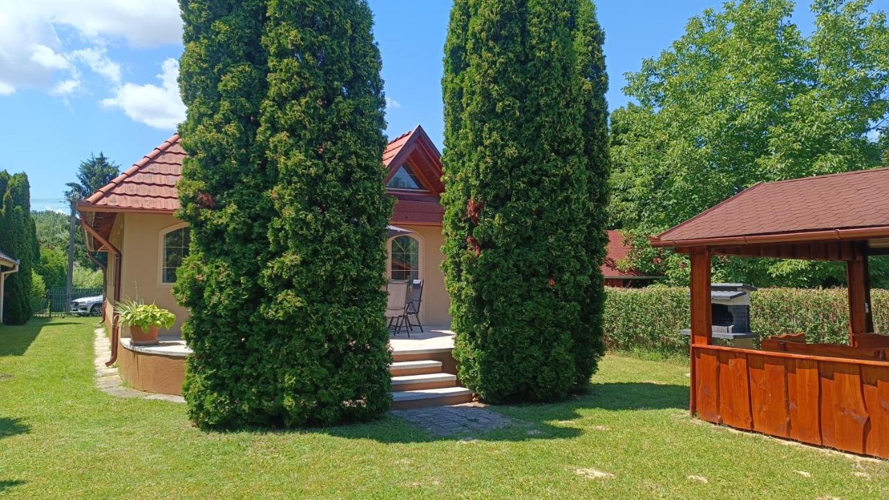 Vica Apartman Balatonberény Exterior foto