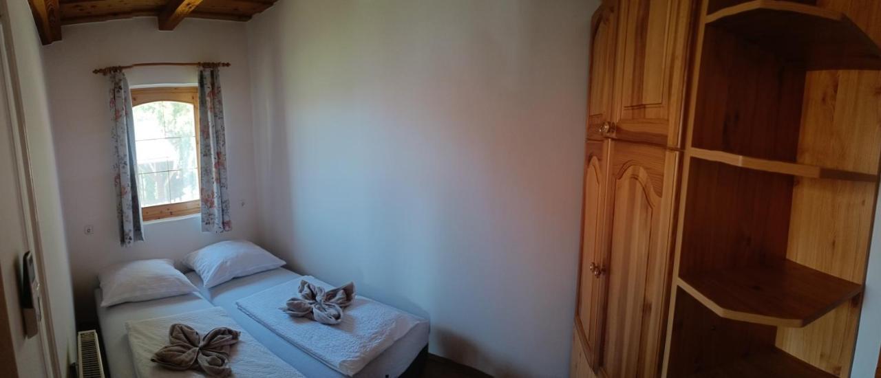 Vica Apartman Balatonberény Exterior foto